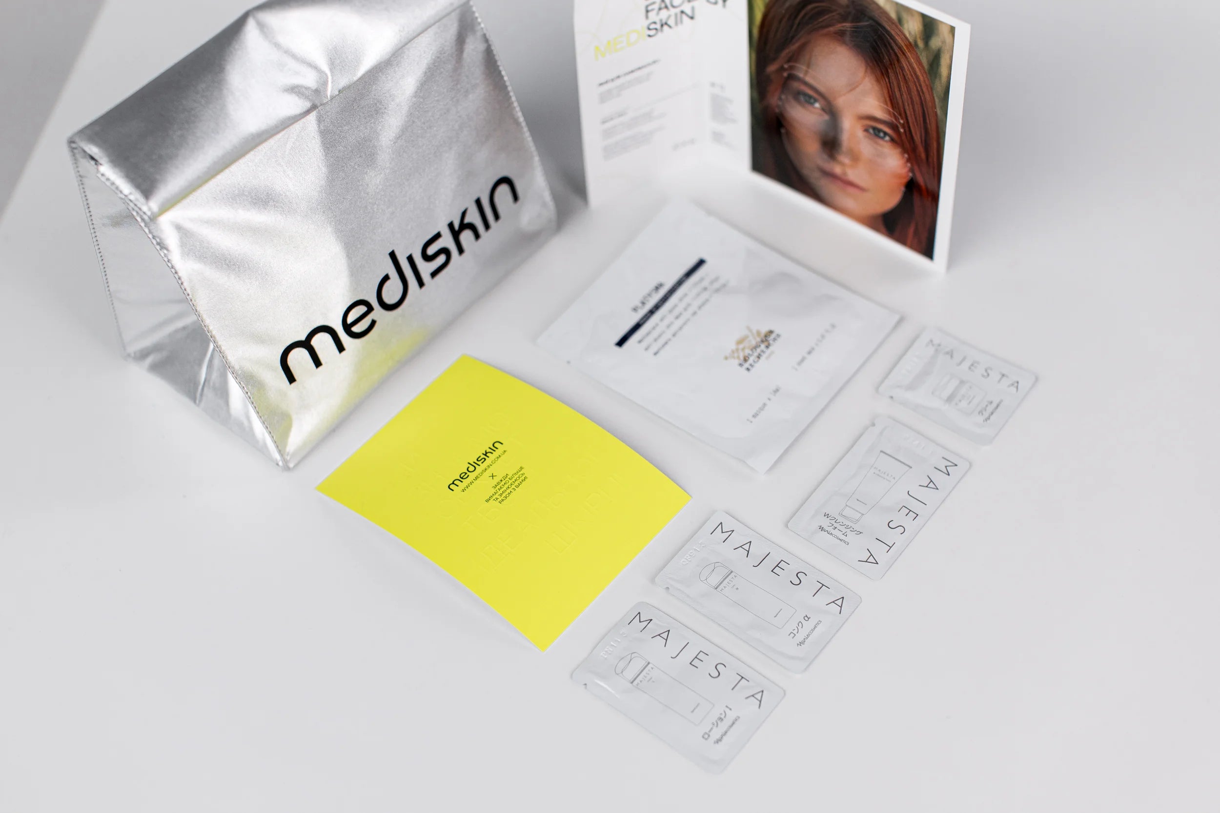 Косметичка для косметики та догляду · Mediskin